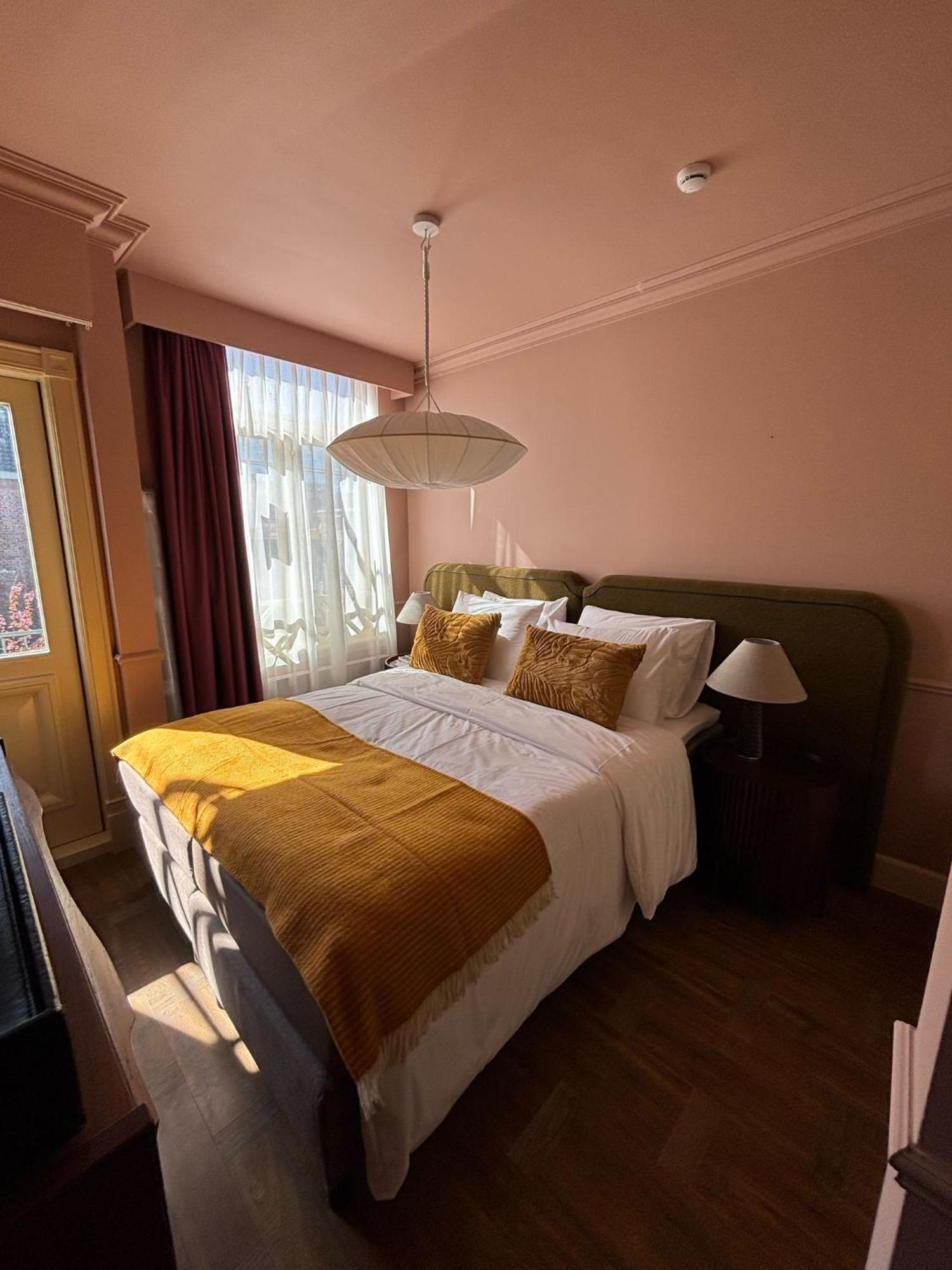 Paleis Hotel Lahey Oda fotoğraf